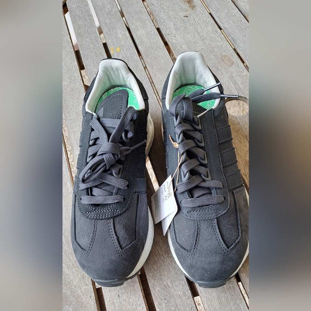 Adidas Retropy E5 NWT